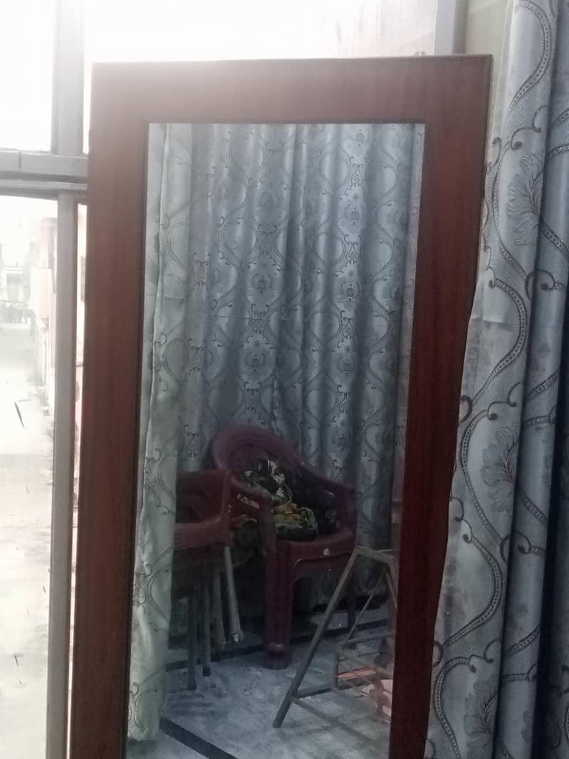 mirror 3