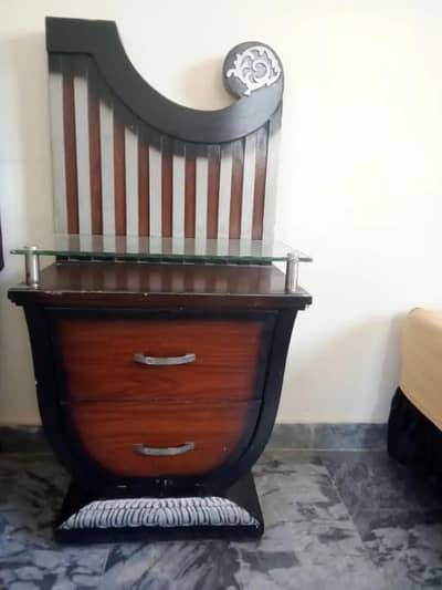 Wooden bed for urgent sale