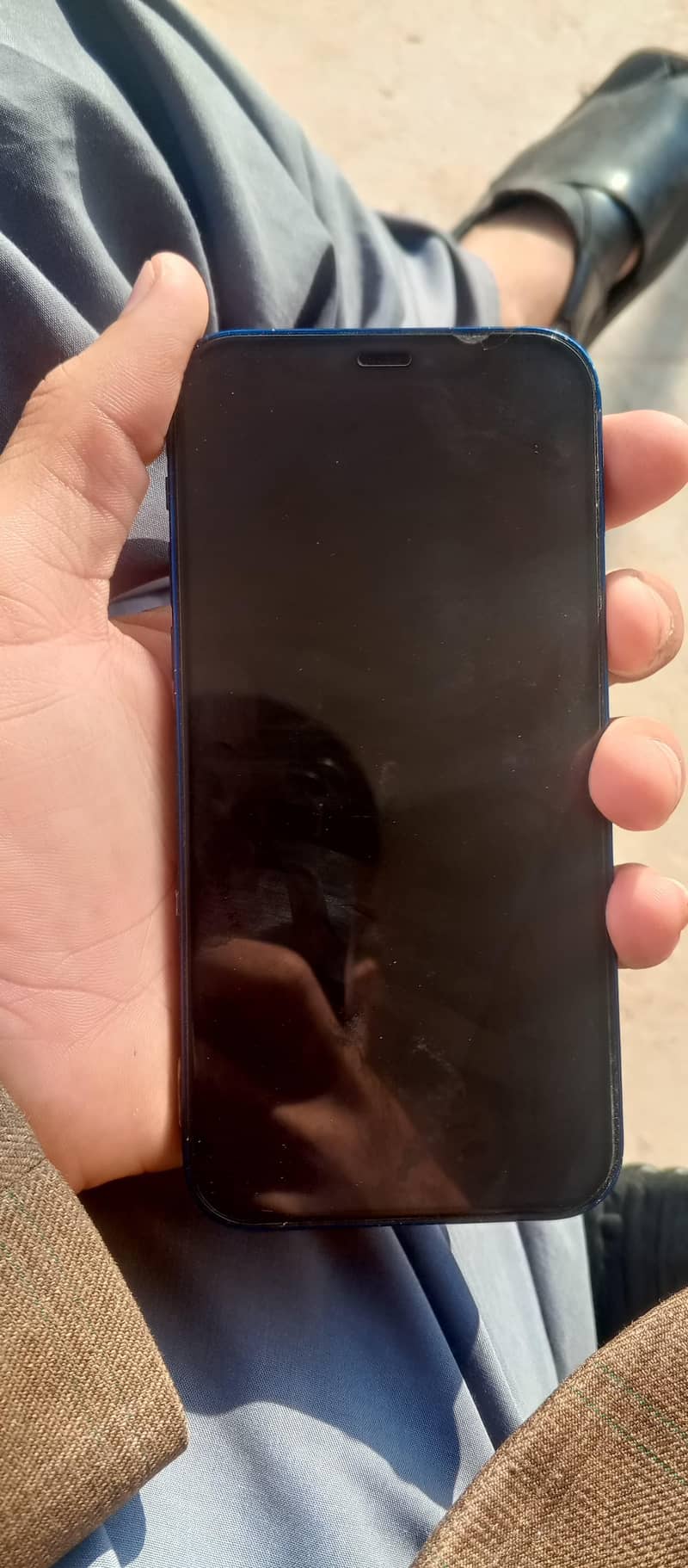 Apple iPhone 12 3