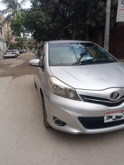 Toyota Vitz 2012