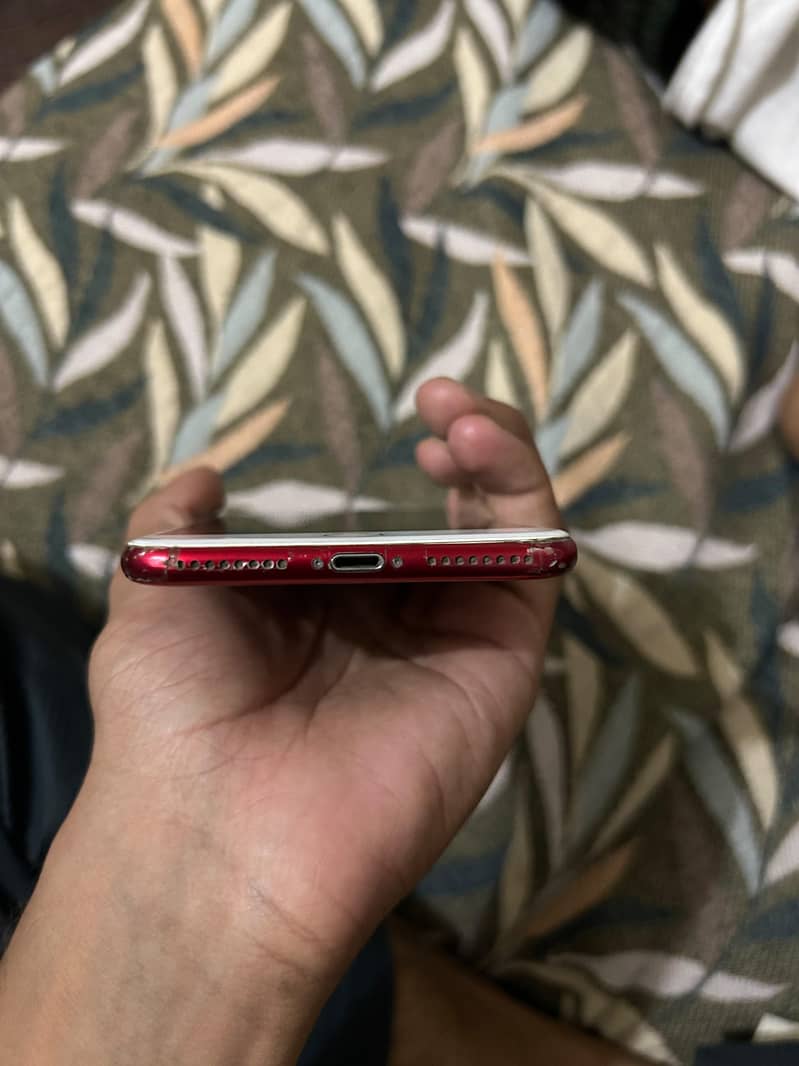 Apple iPhone 7 Plus 6