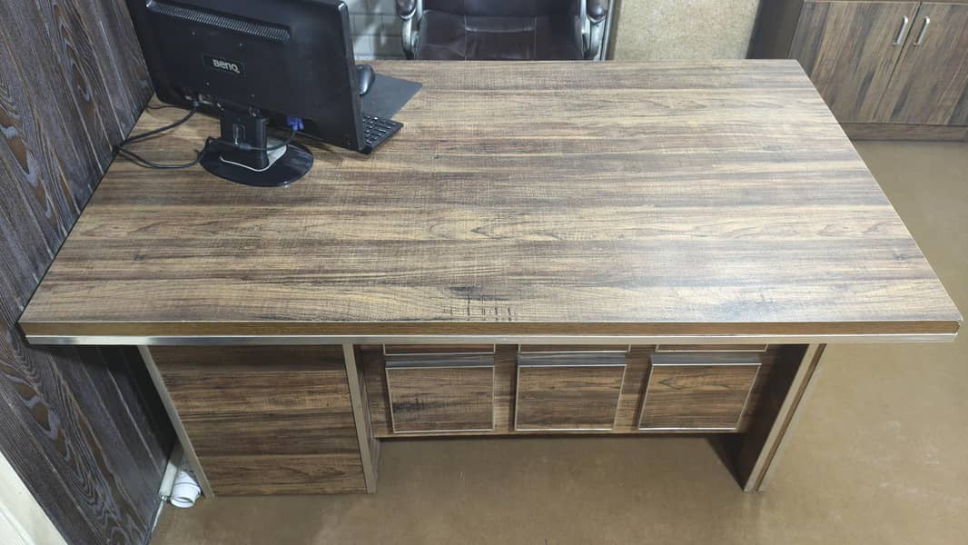 Office table 1