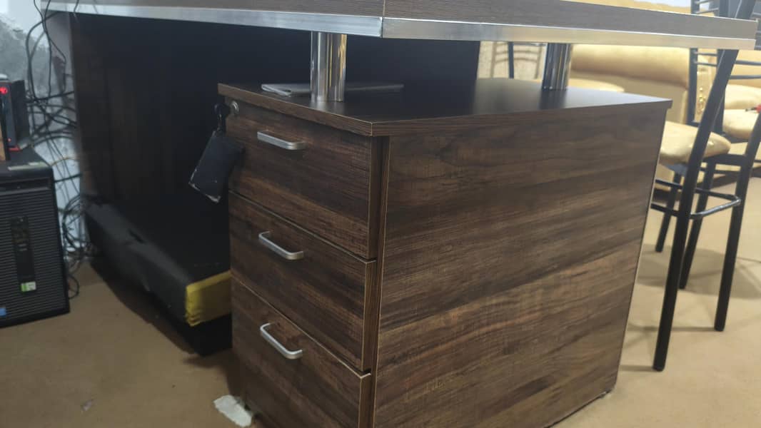 Office table 2