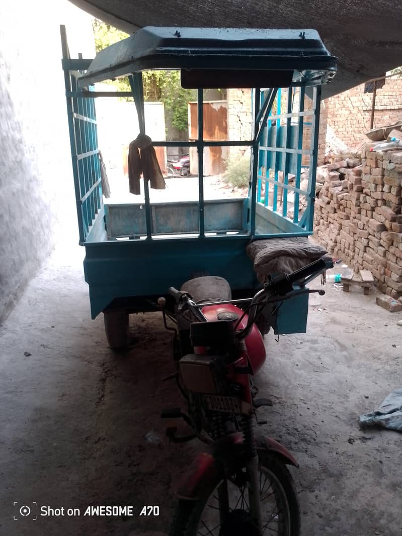 لوڈر رکشہ سوزوکی 110cc 3