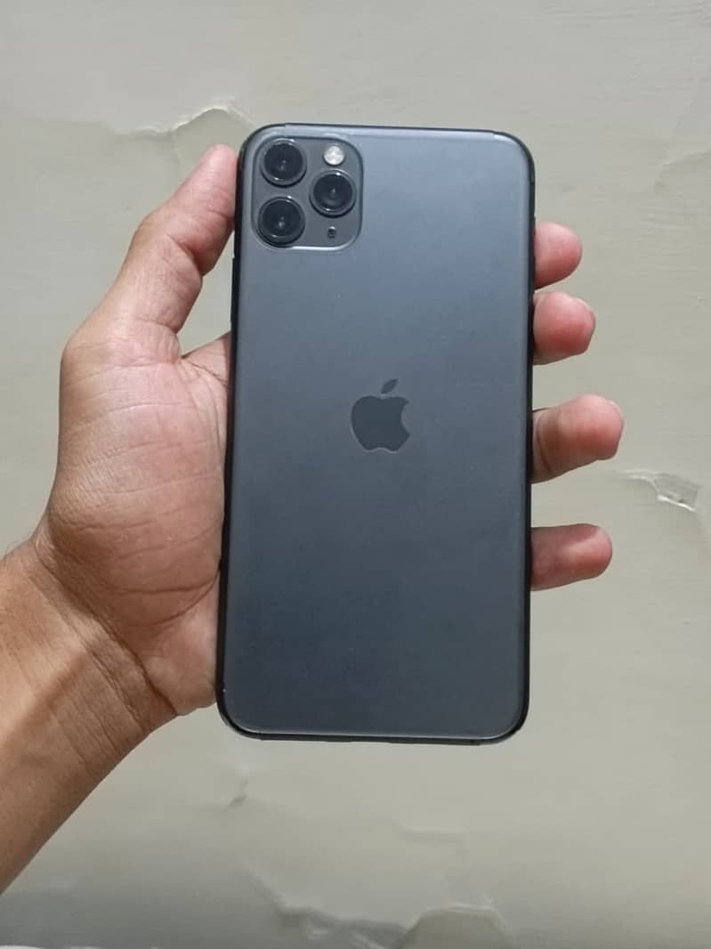 iPhone 11 Pro Max 0