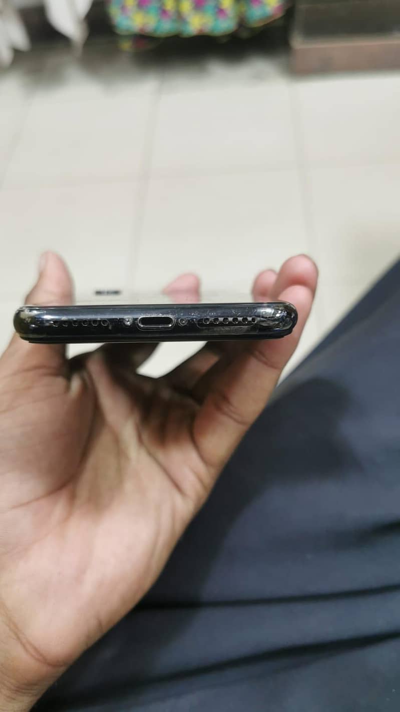 Apple iPhone X 1