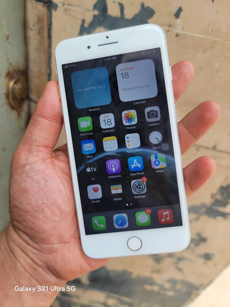 Apple iPhone 8 Plus 6