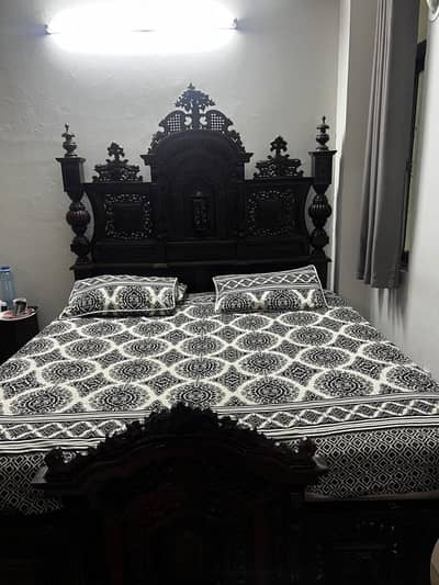Chinioti Haveli Style King Size Bed Set – Solid Sheesham Wood