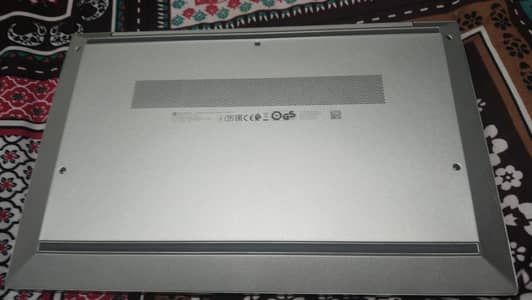 HP Elitebook 830 G7