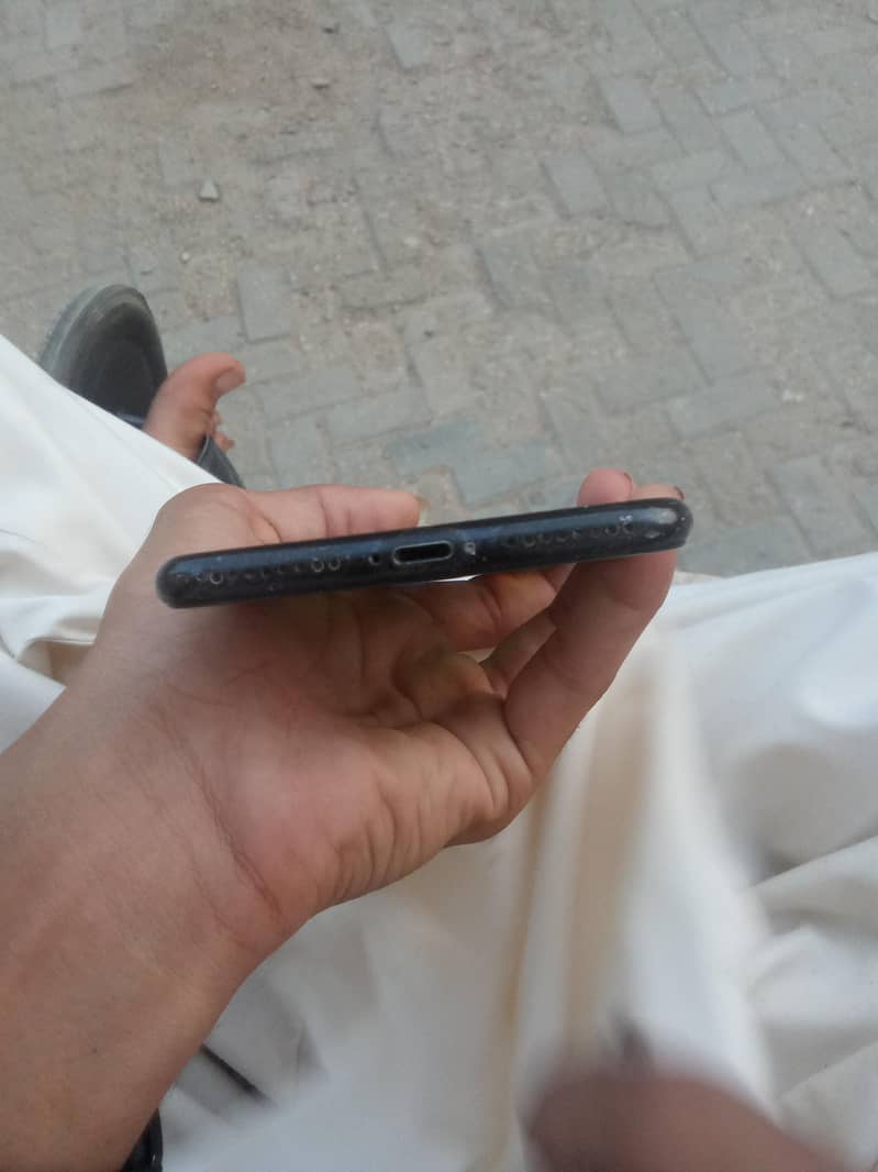 Apple iPhone 7 Plus 2