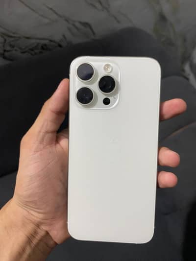 Apple iPhone 15 Pro Max
