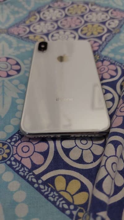 Apple iPhone XS