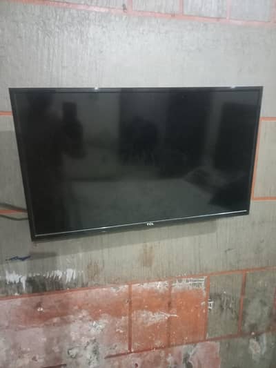 lcd 32 inch