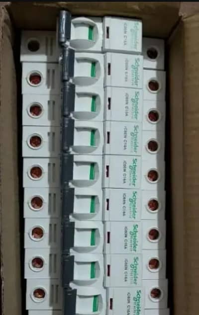 12 pice 20AMP=12Pice 16AMP