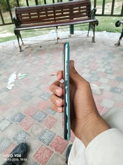 Infinix Hot 11 Play