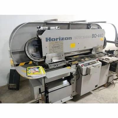 BQ 440 Horizon glue binding machine