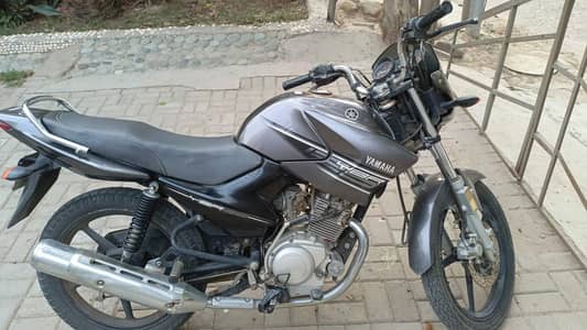 Yamaha YBR 125