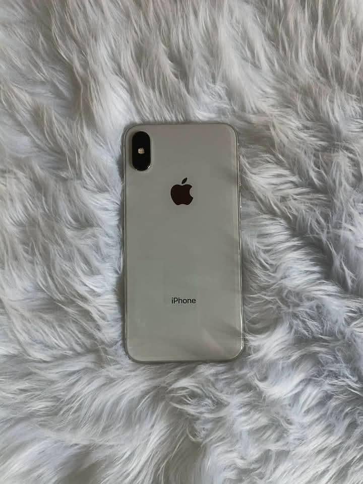 Apple iPhone X 0