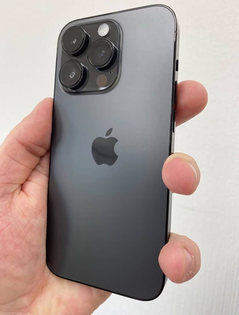 Apple iPhone 14 Pro 0