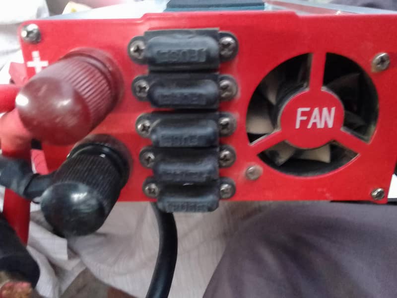 5000w 1