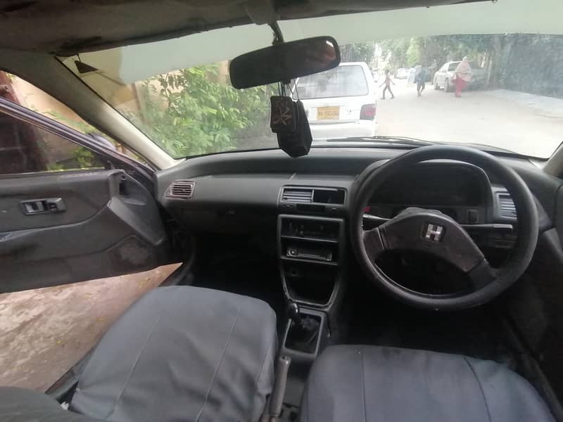 Hondak Civic (Sunroof Ac) 8