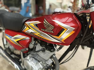 Honda CG-125. Mint condition first owner bike