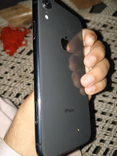 Apple iPhone XR