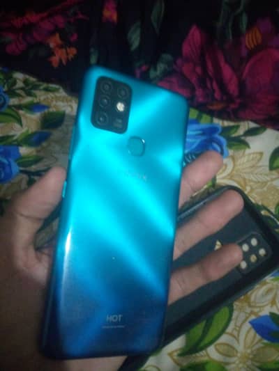Infinix Hot 10