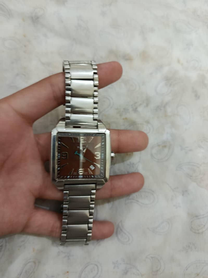 Stylish Tissot Square Face Men’s Watch – Classic Design 2