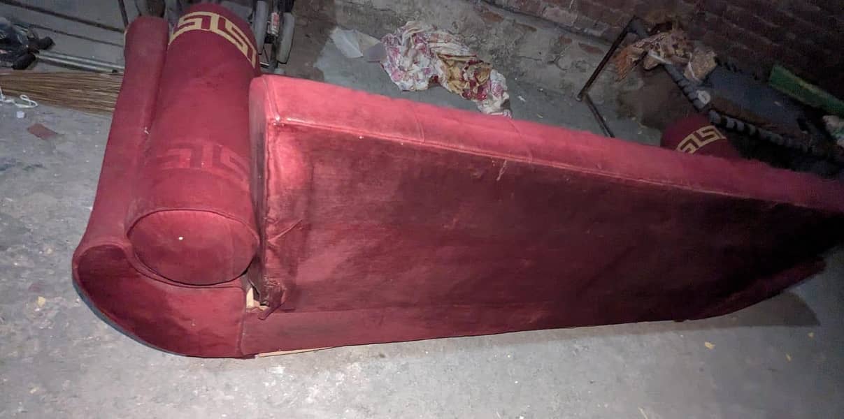 Sofa Cumbed 1