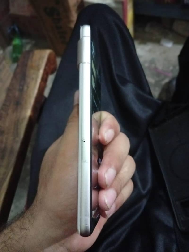 Google Pixel 7 5
