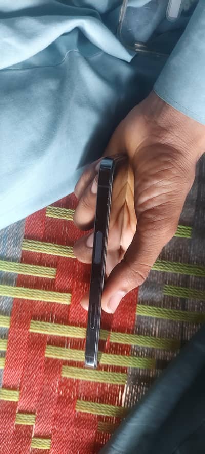 Apple iPhone 12 Pro