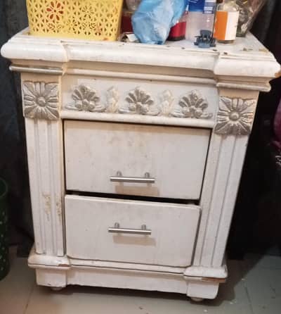 Bedroom set