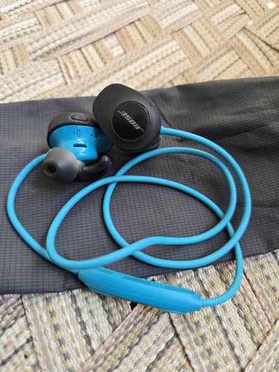 Bose SoundSport Wireless neckband