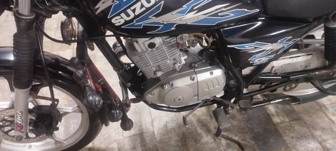 Suzuki GS 150