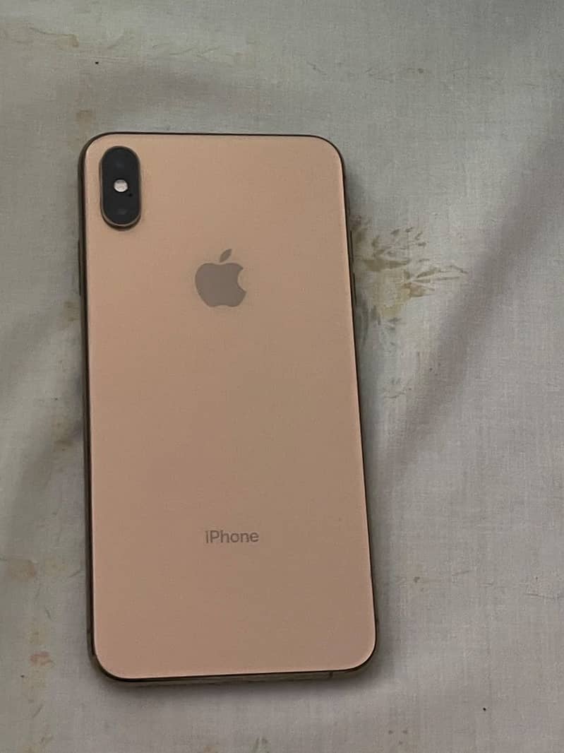 iPhone XS Max 1