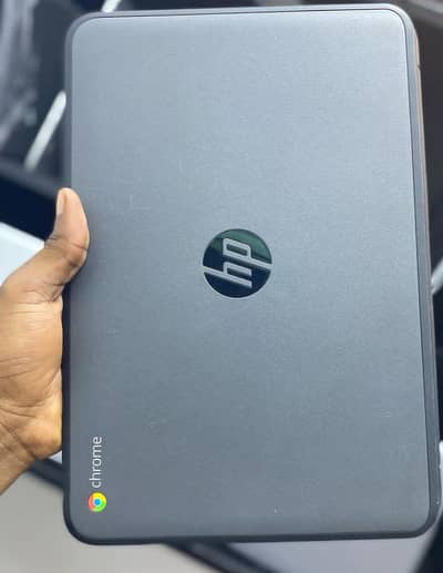 Hp G8 chromebook  4Gb/32gb