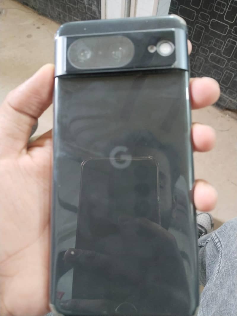 Google Pixel 8 2