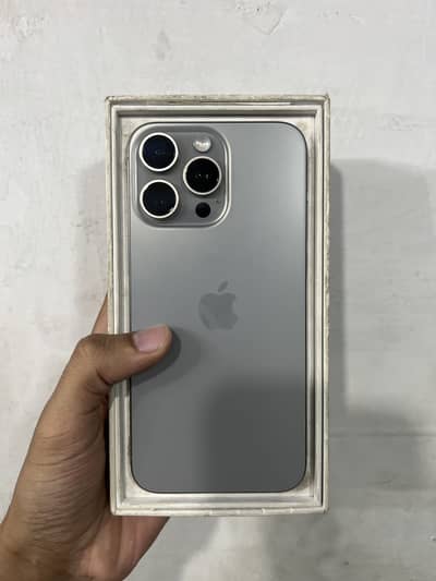 Apple iPhone 15 Pro Max