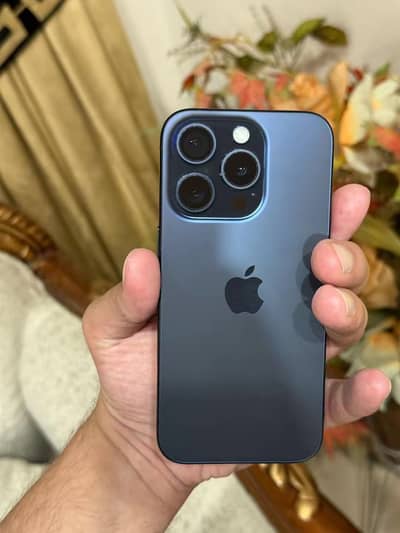 Apple iPhone 15 Pro