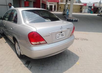 Nissan Sunny 2005