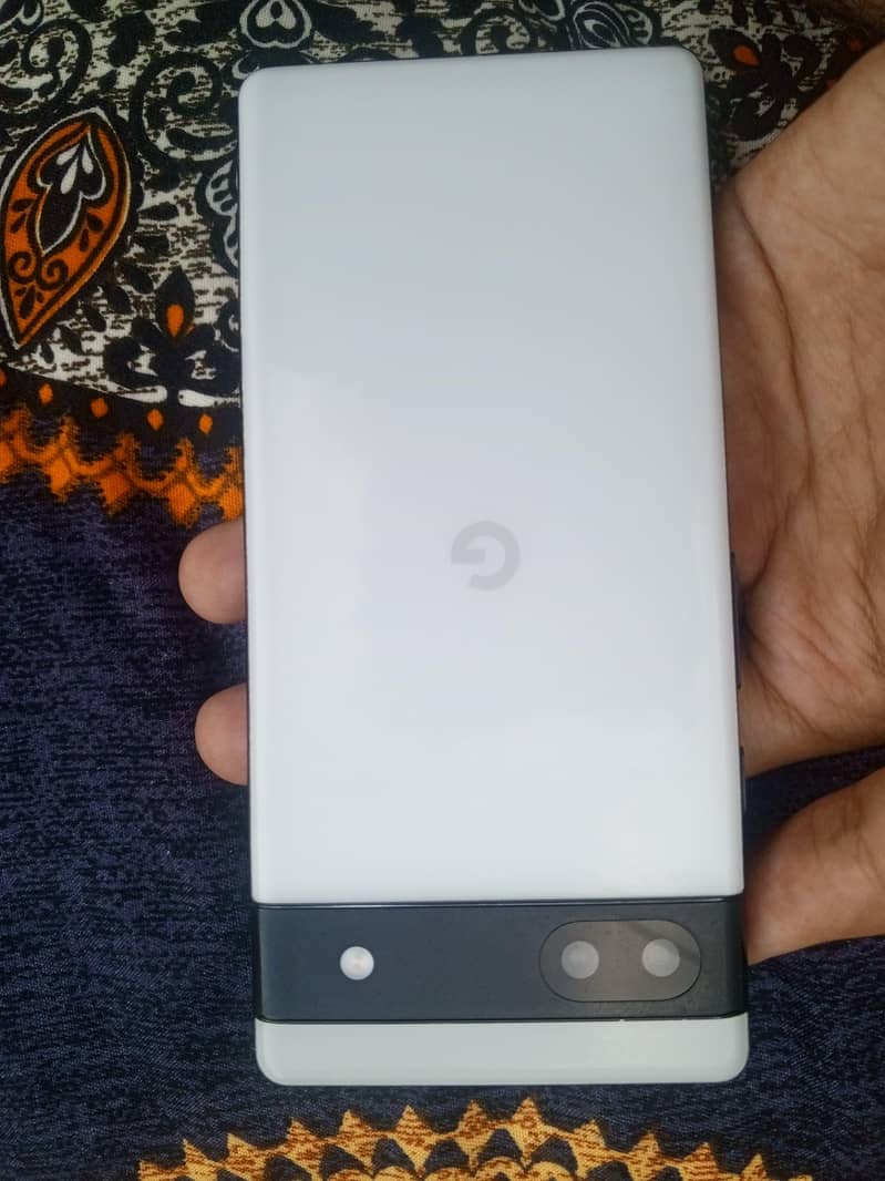 Google Pixel 6a 1