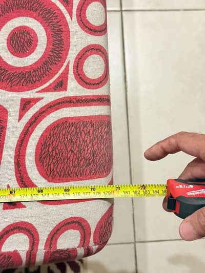 Used Molty Foam Mattress – Excellent Condition