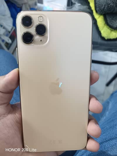 Apple iPhone 11 Pro Max Heavy chance offer juldi sey ajao or ley jao