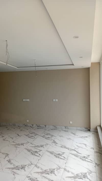 5 Marla Ground Floor Commercial Building for Rent in Broadway Commercial, Park View City Lahore