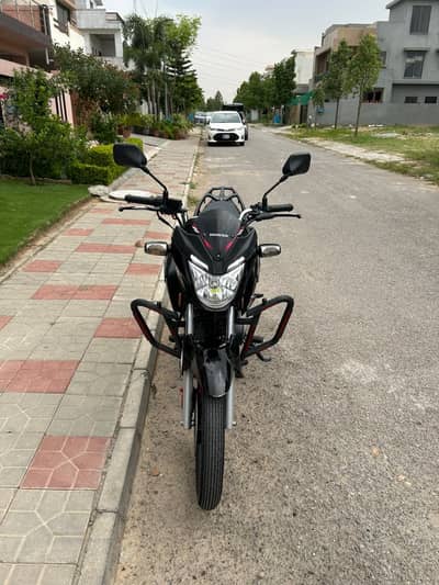 Honda CB 150F