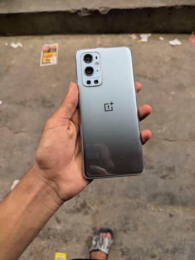One Plus 9 Pro
