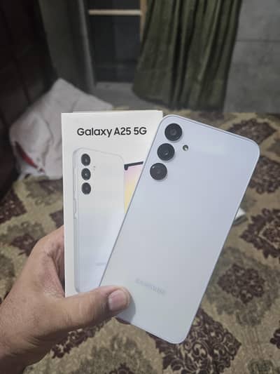 Samsung A25 5G (8/256) Few days used full warranty