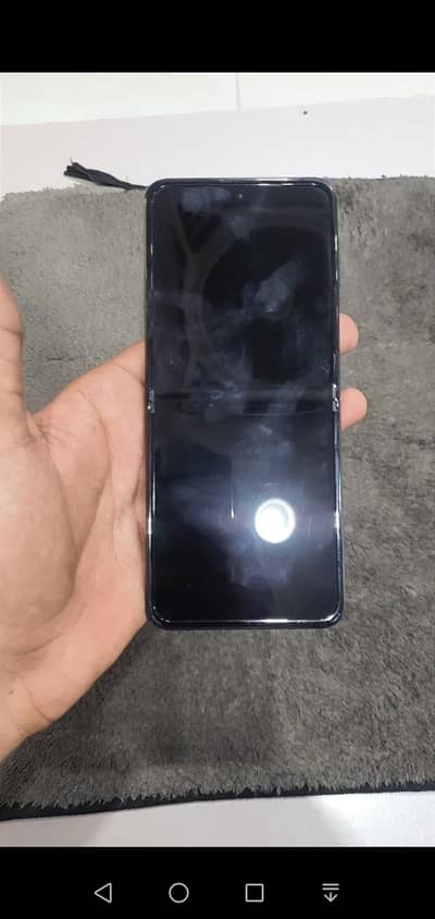 Samsung Mobile Z Flip 3 | 8 128 gb | non pta | urgent sell