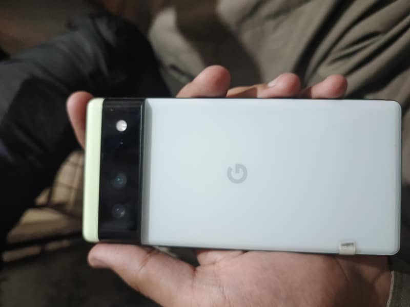 Google Pixel 6 0